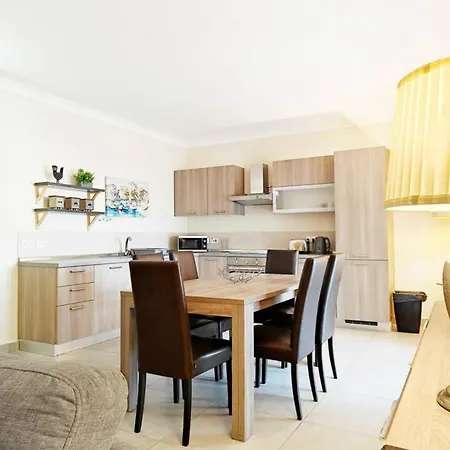 Sunny Haven * Saint Julian's