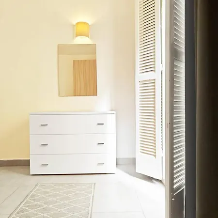 Sunny Haven Apartment