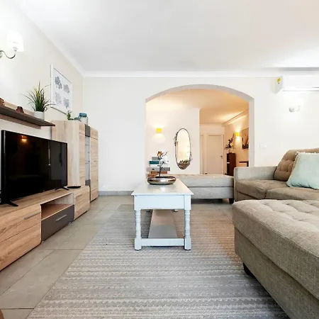 Apartment Sunny Haven *