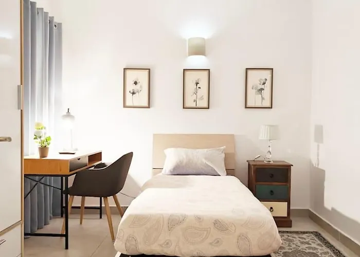 Sunny Haven Апартаменты *